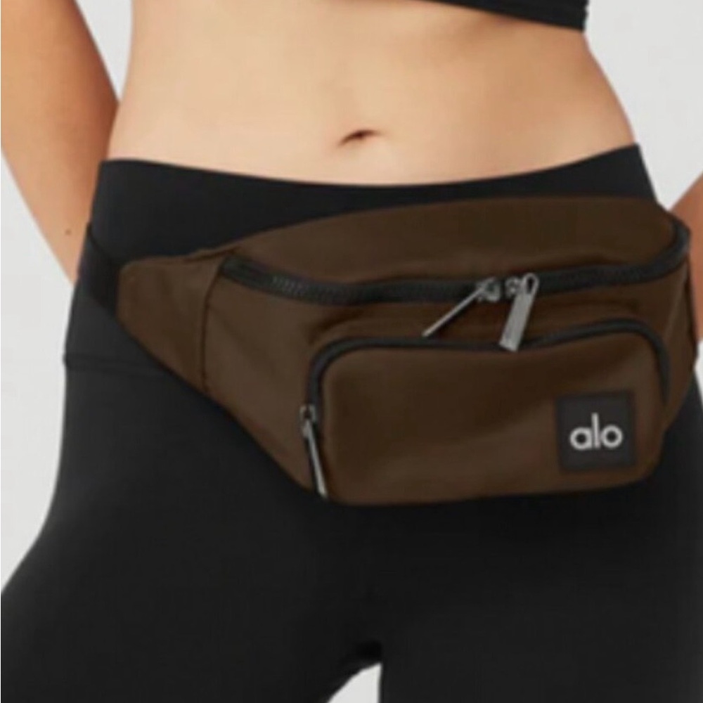 ALO Yoga Explorer 3L Fanny Waist Pack Belt - Espresso